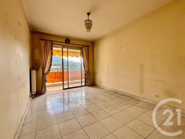 Appartement F3 à vendre - 3 pièces - 72,07 m2 - Le Cannet - 06 - PROVENCE-ALPES-COTE-D-AZUR