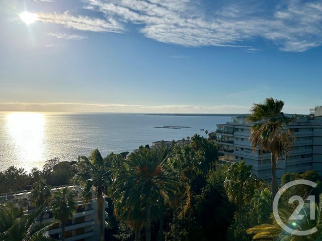 Appartement F4 à vendre - 4 pièces - 176 m2 - Vallauris - 06 - PROVENCE-ALPES-COTE-D-AZUR