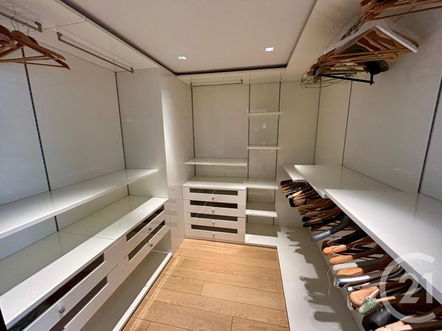 Appartement F4 à vendre - 4 pièces - 176 m2 - Vallauris - 06 - PROVENCE-ALPES-COTE-D-AZUR