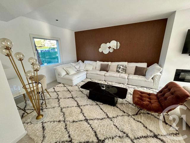 Maison à vendre - 4 pièces - 228 m2 - Mouans Sartoux - 06 - PROVENCE-ALPES-COTE-D-AZUR