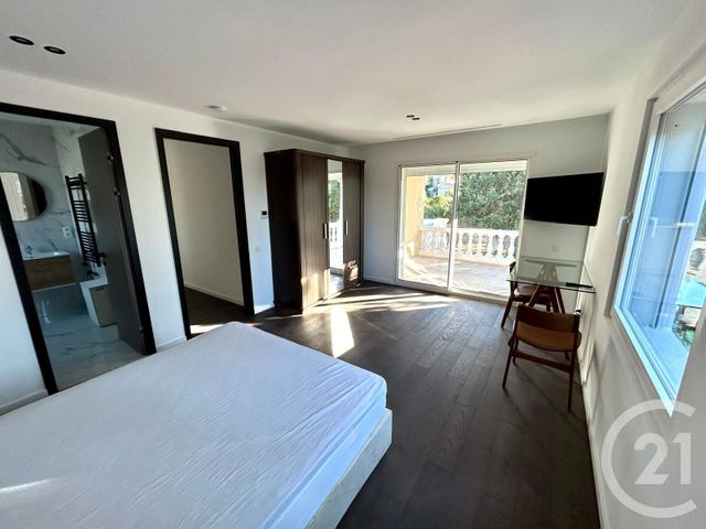 Maison à vendre - 4 pièces - 228 m2 - Mouans Sartoux - 06 - PROVENCE-ALPES-COTE-D-AZUR