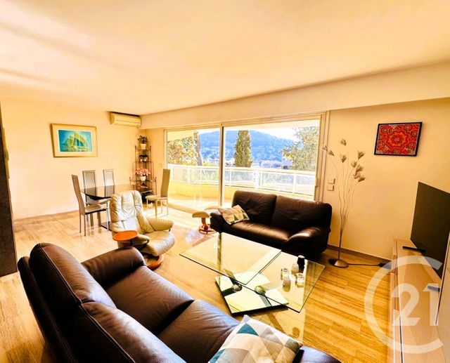 Appartement F3 à vendre - 3 pièces - 85,05 m2 - Le Cannet - 06 - PROVENCE-ALPES-COTE-D-AZUR