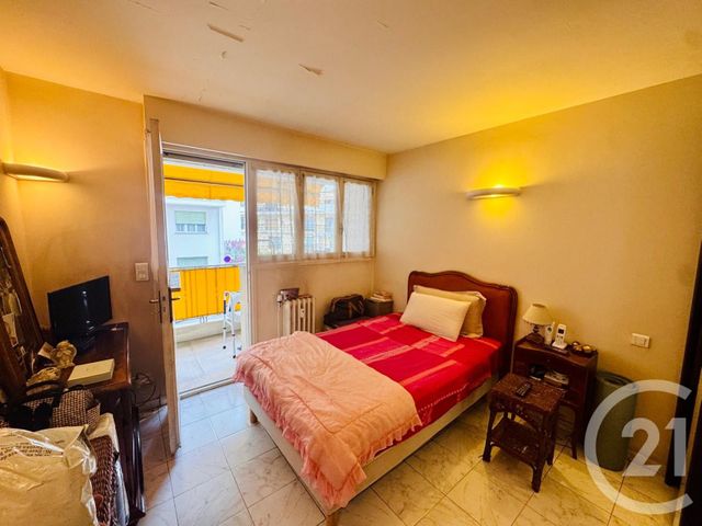 Appartement F2 à vendre - 2 pièces - 56,61 m2 - Le Cannet - 06 - PROVENCE-ALPES-COTE-D-AZUR