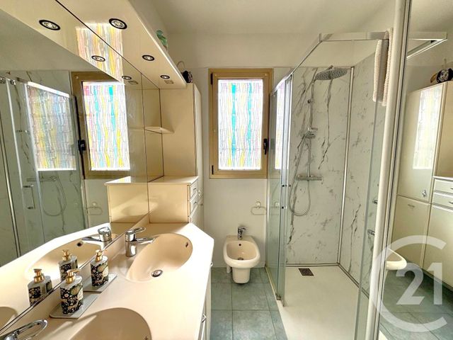 Appartement F3 à vendre - 3 pièces - 95,12 m2 - Le Cannet - 06 - PROVENCE-ALPES-COTE-D-AZUR