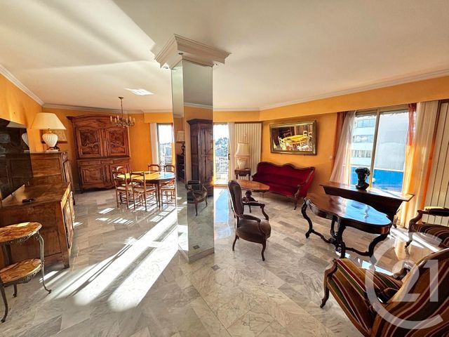 Appartement F3 à vendre - 3 pièces - 95,12 m2 - Le Cannet - 06 - PROVENCE-ALPES-COTE-D-AZUR