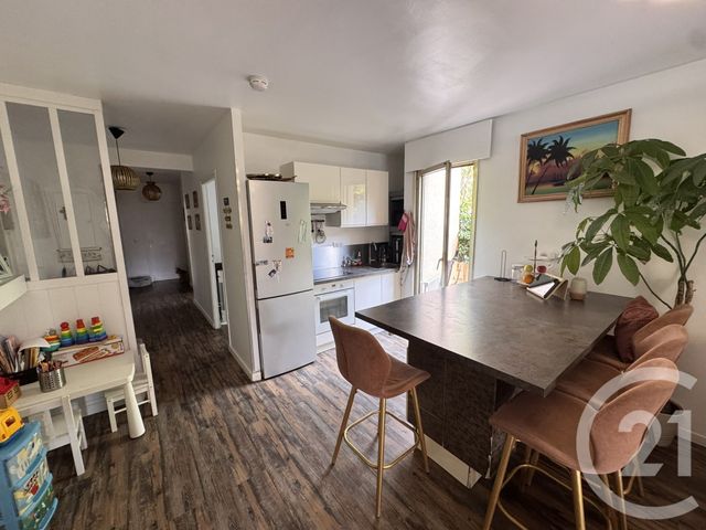 Appartement F4 à vendre - 4 pièces - 65,03 m2 - Le Cannet - 06 - PROVENCE-ALPES-COTE-D-AZUR