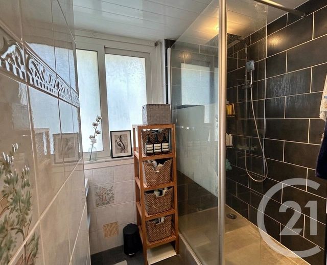 Appartement F3 &agrave; vendre - 3 pi&egrave;ces - 70,14 m2 - Le Cannet - 06 - PROVENCE-ALPES-COTE-D-AZUR