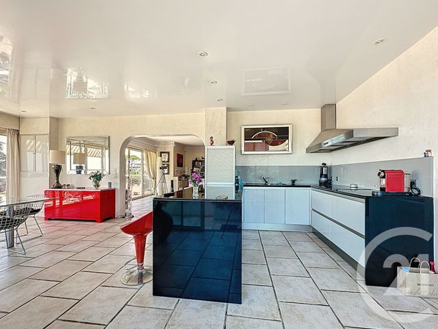 Appartement F4 à vendre - 4 pièces - 162,19 m2 - Le Cannet - 06 - PROVENCE-ALPES-COTE-D-AZUR