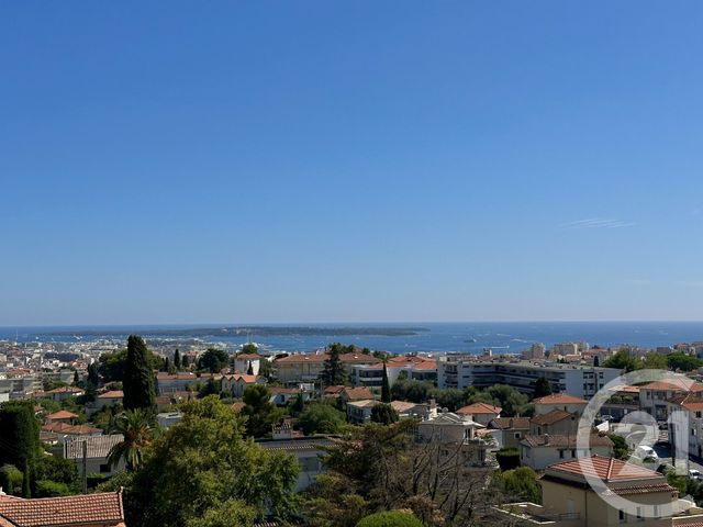 Appartement F4 à vendre - 4 pièces - 162,19 m2 - Le Cannet - 06 - PROVENCE-ALPES-COTE-D-AZUR