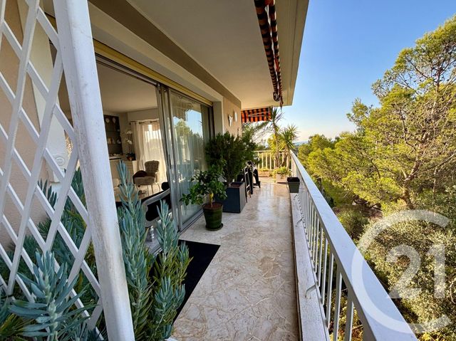 Appartement F4 &agrave; vendre - 4 pi&egrave;ces - 122,01 m2 - Le Cannet - 06 - PROVENCE-ALPES-COTE-D-AZUR