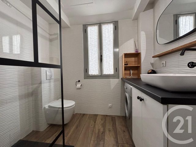 Appartement F2 &agrave; louer - 2 pi&egrave;ces - 47,47 m2 - Le Cannet - 06 - PROVENCE-ALPES-COTE-D-AZUR