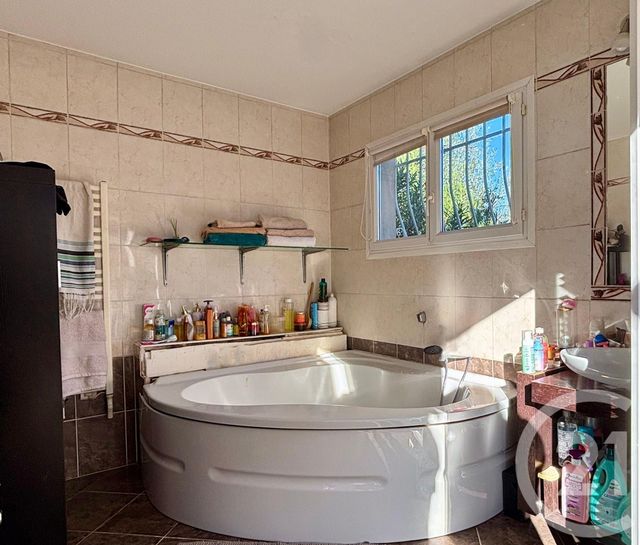 Maison à vendre - 5 pièces - 120 m2 - Le Cannet - 06 - PROVENCE-ALPES-COTE-D-AZUR