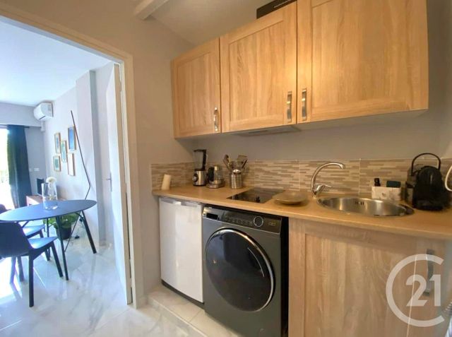 Appartement F1 &agrave; vendre - 1 pi&egrave;ce - 24,10 m2 - Le Cannet - 06 - PROVENCE-ALPES-COTE-D-AZUR