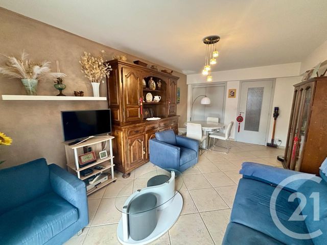 Appartement F3 à vendre - 3 pièces - 64,50 m2 - Le Cannet - 06 - PROVENCE-ALPES-COTE-D-AZUR
