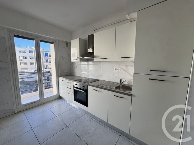 Appartement F2 à vendre - 2 pièces - 61,67 m2 - Le Cannet - 06 - PROVENCE-ALPES-COTE-D-AZUR