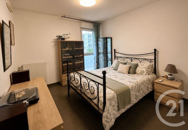 Appartement F2 &agrave; vendre - 2 pi&egrave;ces - 43,46 m2 - Le Cannet - 06 - PROVENCE-ALPES-COTE-D-AZUR