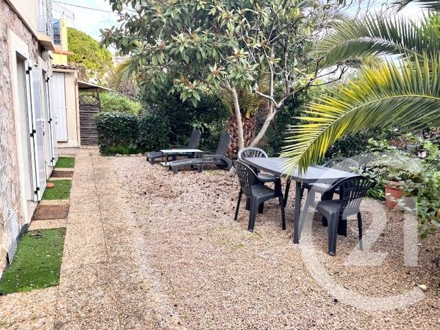 Appartement T2 &agrave; louer - 2 pi&egrave;ces - 24,67 m2 - Cannes - 06 - PROVENCE-ALPES-COTE-D-AZUR