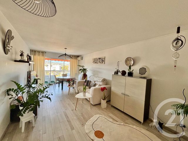 Appartement F2 &agrave; vendre - 2 pi&egrave;ces - 58,26 m2 - Le Cannet - 06 - PROVENCE-ALPES-COTE-D-AZUR
