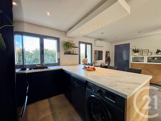 Appartement F3 &agrave; vendre - 3 pi&egrave;ces - 56,03 m2 - Le Cannet - 06 - PROVENCE-ALPES-COTE-D-AZUR