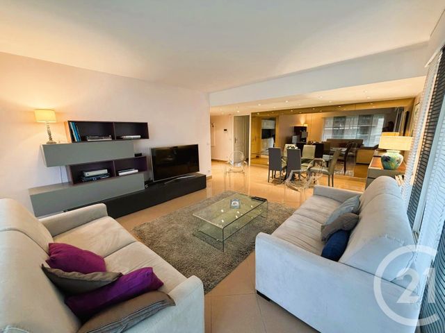 Appartement F3 &agrave; vendre - 3 pi&egrave;ces - 81,70 m2 - Le Cannet - 06 - PROVENCE-ALPES-COTE-D-AZUR