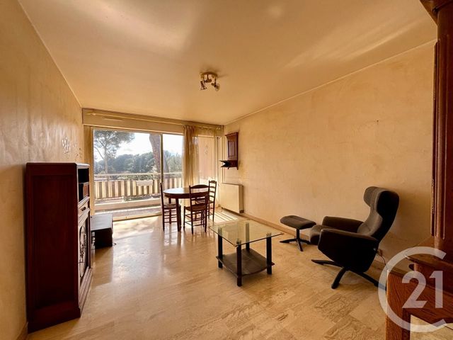 Appartement F3 &agrave; vendre - 3 pi&egrave;ces - 64,68 m2 - Le Cannet - 06 - PROVENCE-ALPES-COTE-D-AZUR