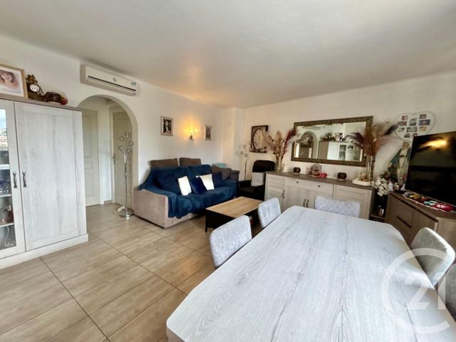 Appartement F3 &agrave; vendre - 3 pi&egrave;ces - 60 m2 - Le Cannet - 06 - PROVENCE-ALPES-COTE-D-AZUR