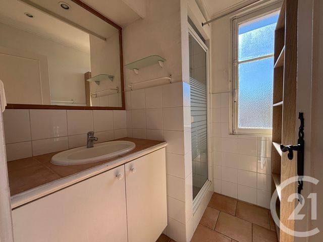 Appartement F3 &agrave; vendre - 3 pi&egrave;ces - 54 m2 - Le Cannet - 06 - PROVENCE-ALPES-COTE-D-AZUR