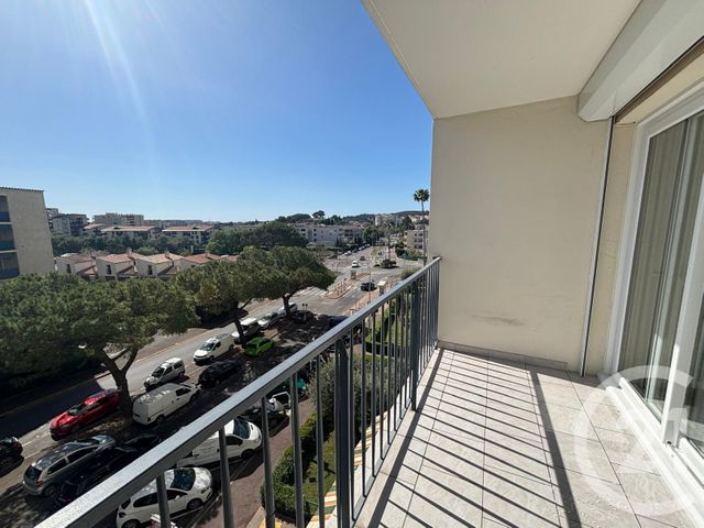 Appartement F2 &agrave; vendre - 2 pi&egrave;ces - 43,91 m2 - Le Cannet - 06 - PROVENCE-ALPES-COTE-D-AZUR