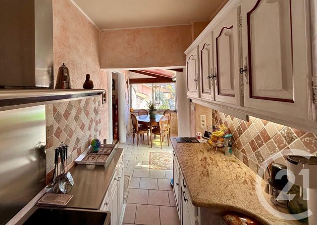 Appartement F3 &agrave; vendre - 3 pi&egrave;ces - 113,70 m2 - Le Cannet - 06 - PROVENCE-ALPES-COTE-D-AZUR