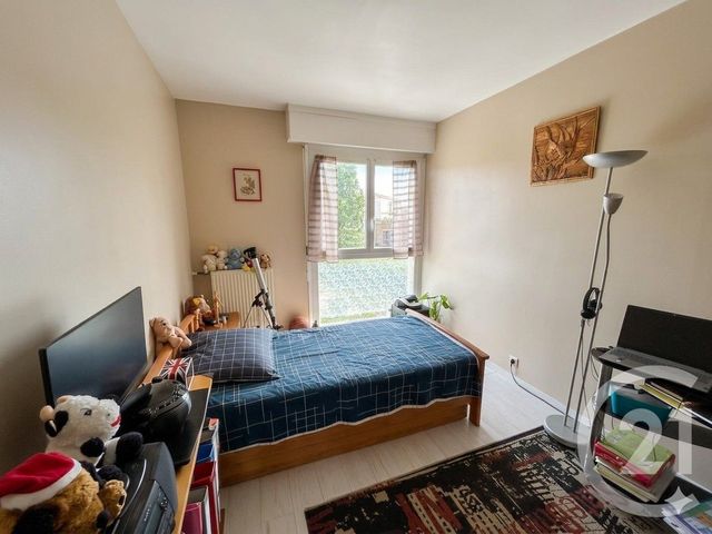 Appartement F4 &agrave; vendre - 4 pi&egrave;ces - 82,04 m2 - Le Cannet - 06 - PROVENCE-ALPES-COTE-D-AZUR