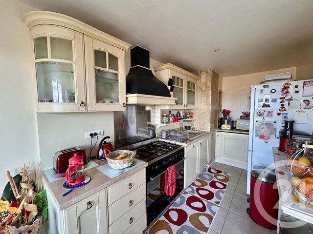 Appartement F4 &agrave; vendre - 4 pi&egrave;ces - 82,04 m2 - Le Cannet - 06 - PROVENCE-ALPES-COTE-D-AZUR