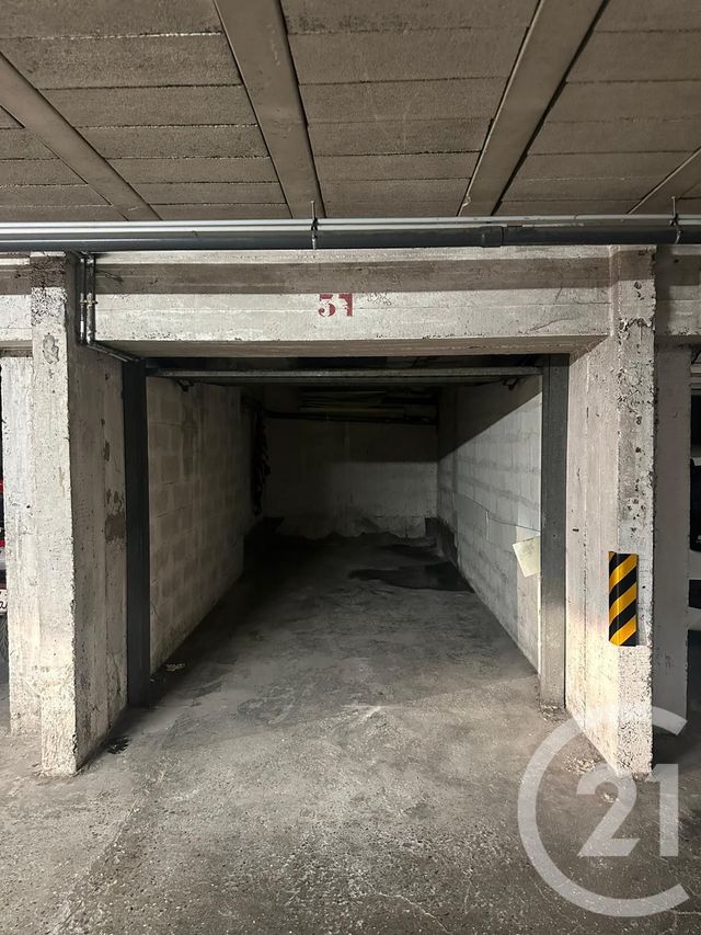 Parking &agrave; louer - 12,96 m2 - Le Cannet - 06 - PROVENCE-ALPES-COTE-D-AZUR