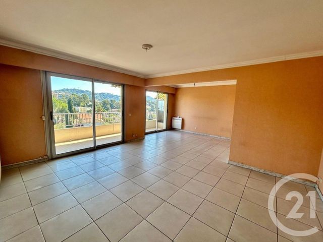 Appartement F3 &agrave; vendre - 3 pi&egrave;ces - 79,86 m2 - Le Cannet - 06 - PROVENCE-ALPES-COTE-D-AZUR