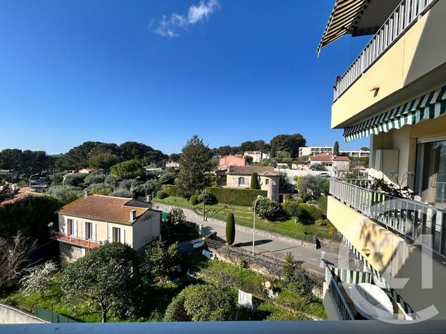 Appartement F3 &agrave; vendre - 3 pi&egrave;ces - 79,86 m2 - Le Cannet - 06 - PROVENCE-ALPES-COTE-D-AZUR