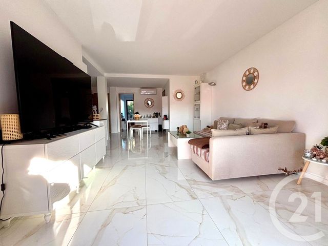 Appartement F4 &agrave; vendre - 4 pi&egrave;ces - 70,56 m2 - Le Cannet - 06 - PROVENCE-ALPES-COTE-D-AZUR