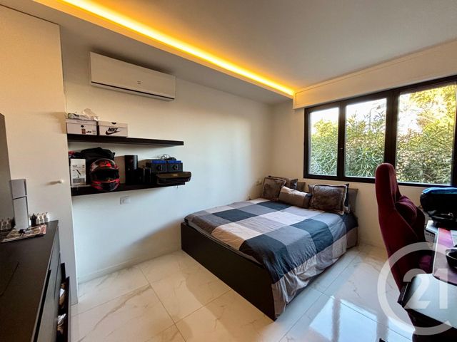 Appartement F4 &agrave; vendre - 4 pi&egrave;ces - 70,56 m2 - Le Cannet - 06 - PROVENCE-ALPES-COTE-D-AZUR