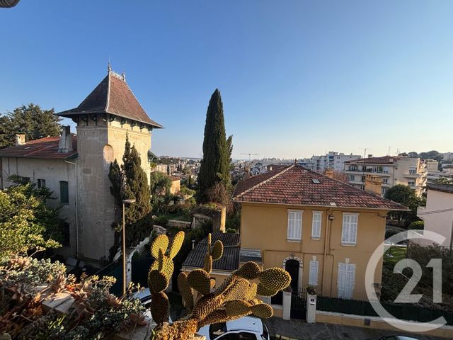 Appartement F3 &agrave; vendre - 3 pi&egrave;ces - 85,56 m2 - Le Cannet - 06 - PROVENCE-ALPES-COTE-D-AZUR