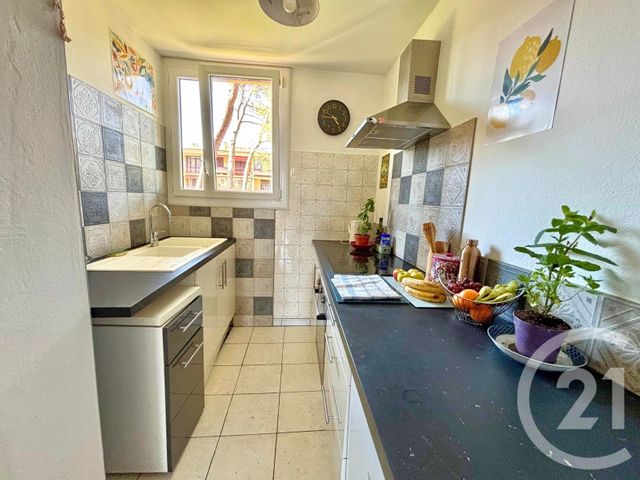 Appartement F3 &agrave; vendre - 3 pi&egrave;ces - 51,67 m2 - Le Cannet - 06 - PROVENCE-ALPES-COTE-D-AZUR