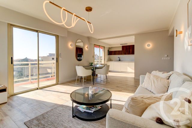 Appartement F4 &agrave; vendre - 4 pi&egrave;ces - 88,90 m2 - Cannes - 06 - PROVENCE-ALPES-COTE-D-AZUR