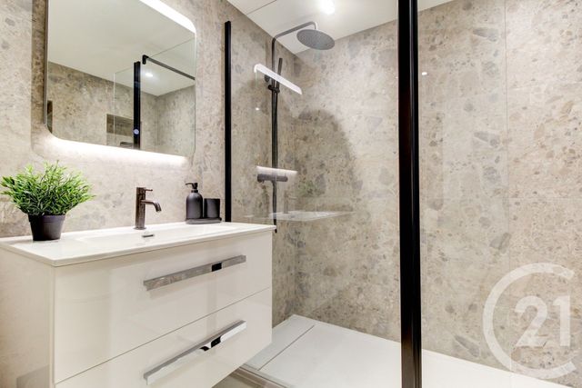 Appartement F4 &agrave; vendre - 4 pi&egrave;ces - 88,90 m2 - Cannes - 06 - PROVENCE-ALPES-COTE-D-AZUR