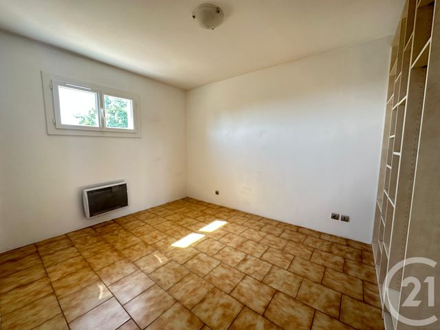 Maison &agrave; louer - 6 pi&egrave;ces - 191,21 m2 - Mandelieu La Napoule - 06 - PROVENCE-ALPES-COTE-D-AZUR