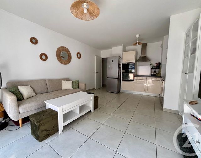 Appartement F3 &agrave; vendre - 3 pi&egrave;ces - 60,70 m2 - Cannes La Bocca - 06 - PROVENCE-ALPES-COTE-D-AZUR