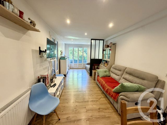 Appartement F3 &agrave; vendre - 3 pi&egrave;ces - 70,08 m2 - Cannes - 06 - PROVENCE-ALPES-COTE-D-AZUR