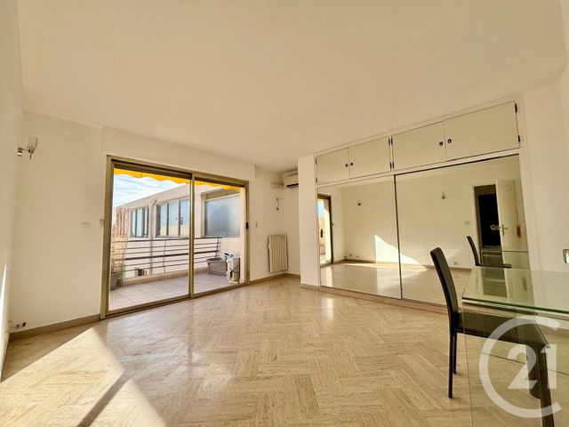 Appartement F4 &agrave; vendre - 4 pi&egrave;ces - 112,89 m2 - Cannes - 06 - PROVENCE-ALPES-COTE-D-AZUR