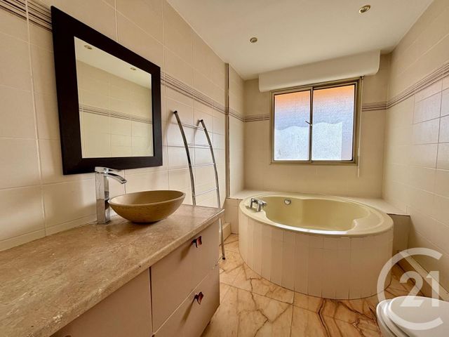 Appartement F4 &agrave; vendre - 4 pi&egrave;ces - 112,89 m2 - Cannes - 06 - PROVENCE-ALPES-COTE-D-AZUR