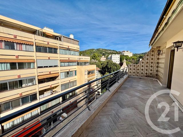 Appartement F4 &agrave; vendre - 4 pi&egrave;ces - 112,89 m2 - Cannes - 06 - PROVENCE-ALPES-COTE-D-AZUR