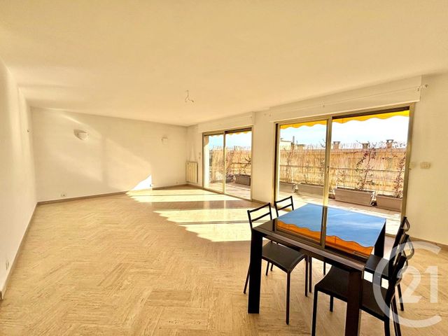 Appartement F4 &agrave; vendre - 4 pi&egrave;ces - 112,89 m2 - Cannes - 06 - PROVENCE-ALPES-COTE-D-AZUR
