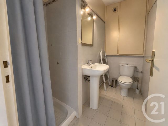 Appartement F3 &agrave; vendre - 3 pi&egrave;ces - 71,20 m2 - Le Cannet - 06 - PROVENCE-ALPES-COTE-D-AZUR