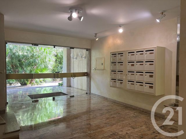 Appartement F2 &agrave; vendre - 2 pi&egrave;ces - 35,11 m2 - Le Cannet - 06 - PROVENCE-ALPES-COTE-D-AZUR