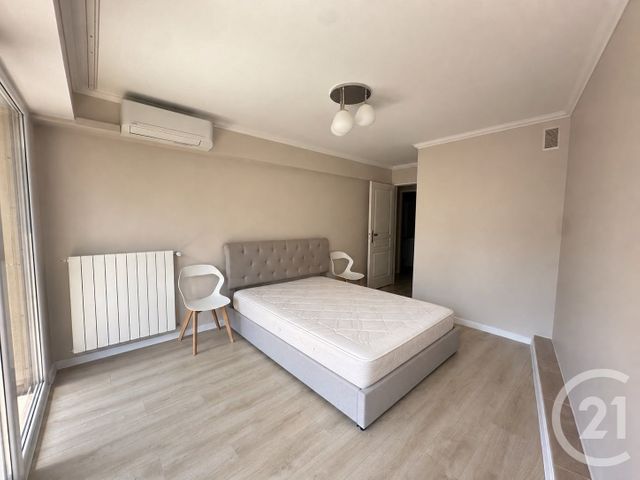 Appartement F3 &agrave; louer - 3 pi&egrave;ces - 64,69 m2 - Le Cannet - 06 - PROVENCE-ALPES-COTE-D-AZUR